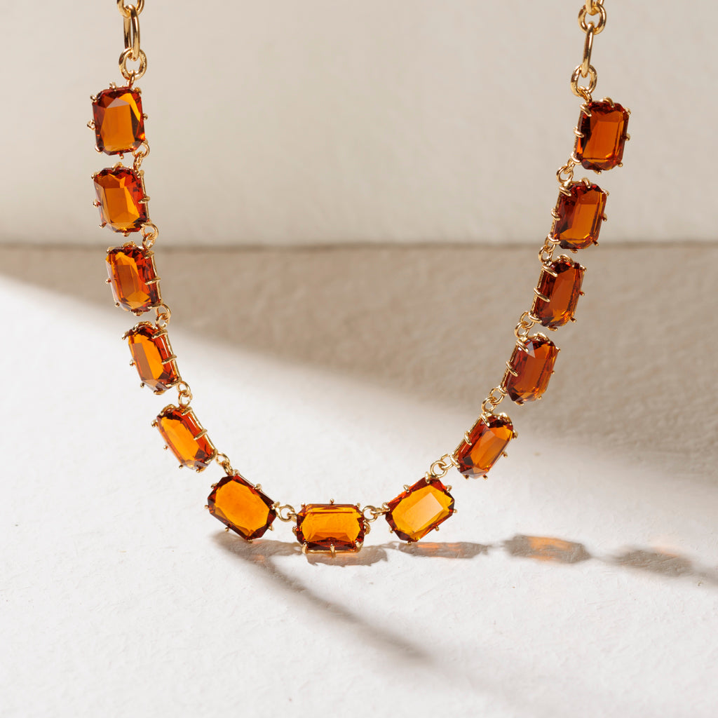 SAVINA caramel necklace