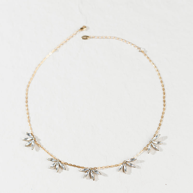 FEATHER SHINING CRYSTAL NECKLACE