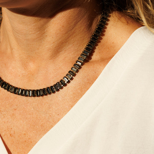 ARETHA gray necklace