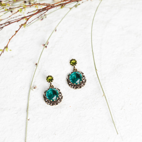 ABSINTHE oil and gray earrings