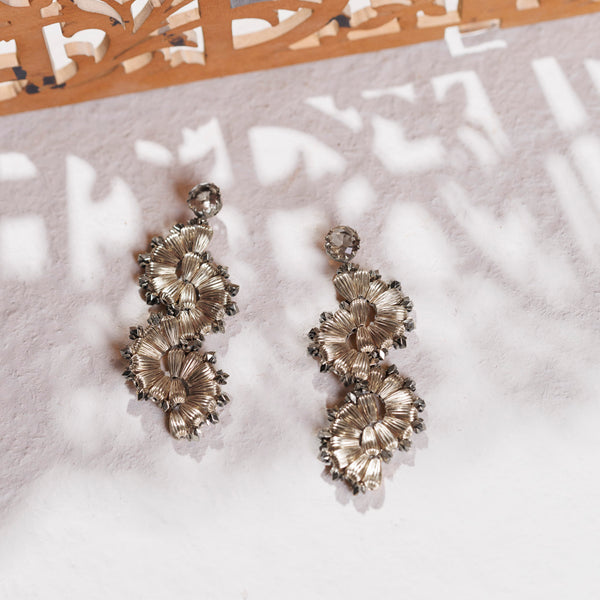 VENUS silver earrings