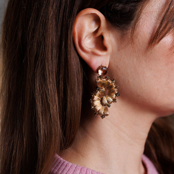 VEGA gold earrings