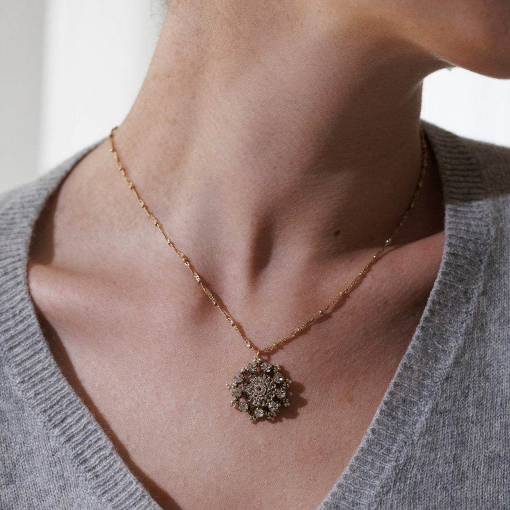 POESIA white gold necklace