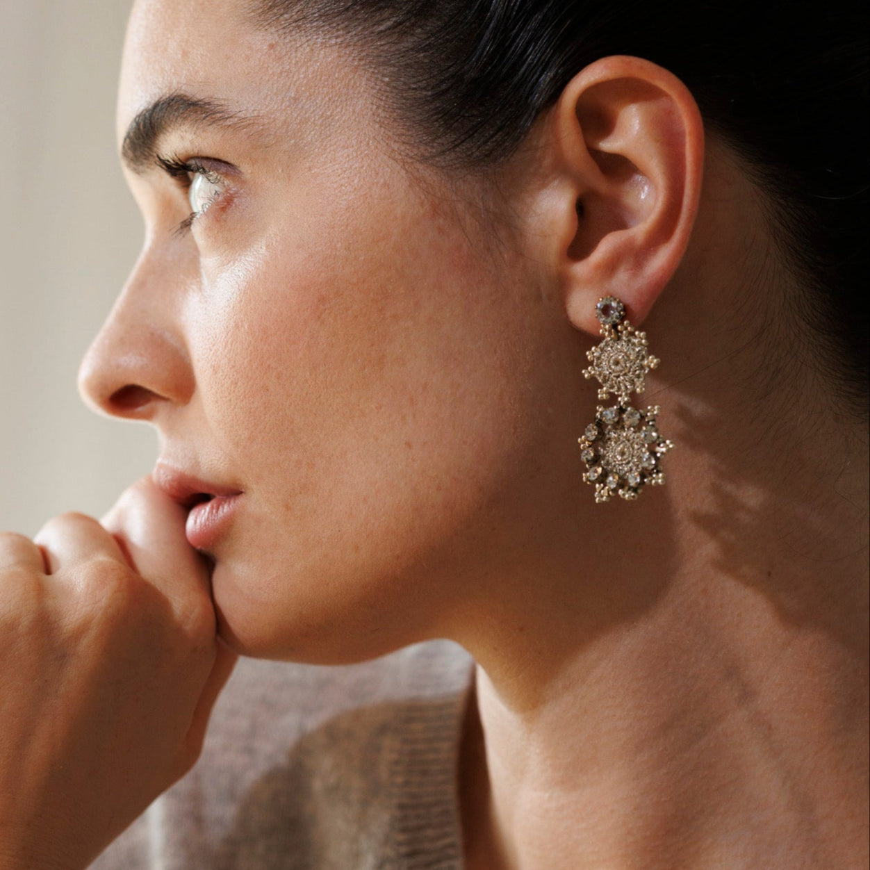POESIA white gold earrings