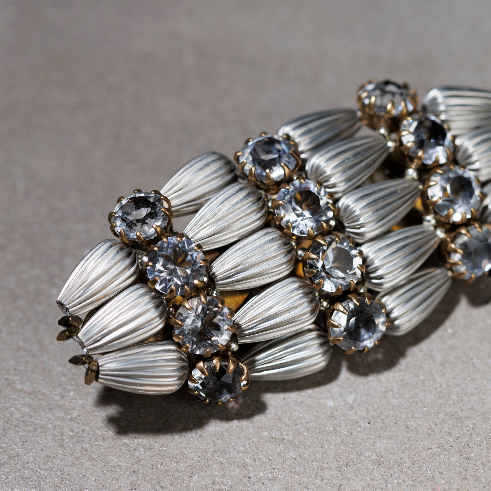 BREZZA silver and crystal brooch