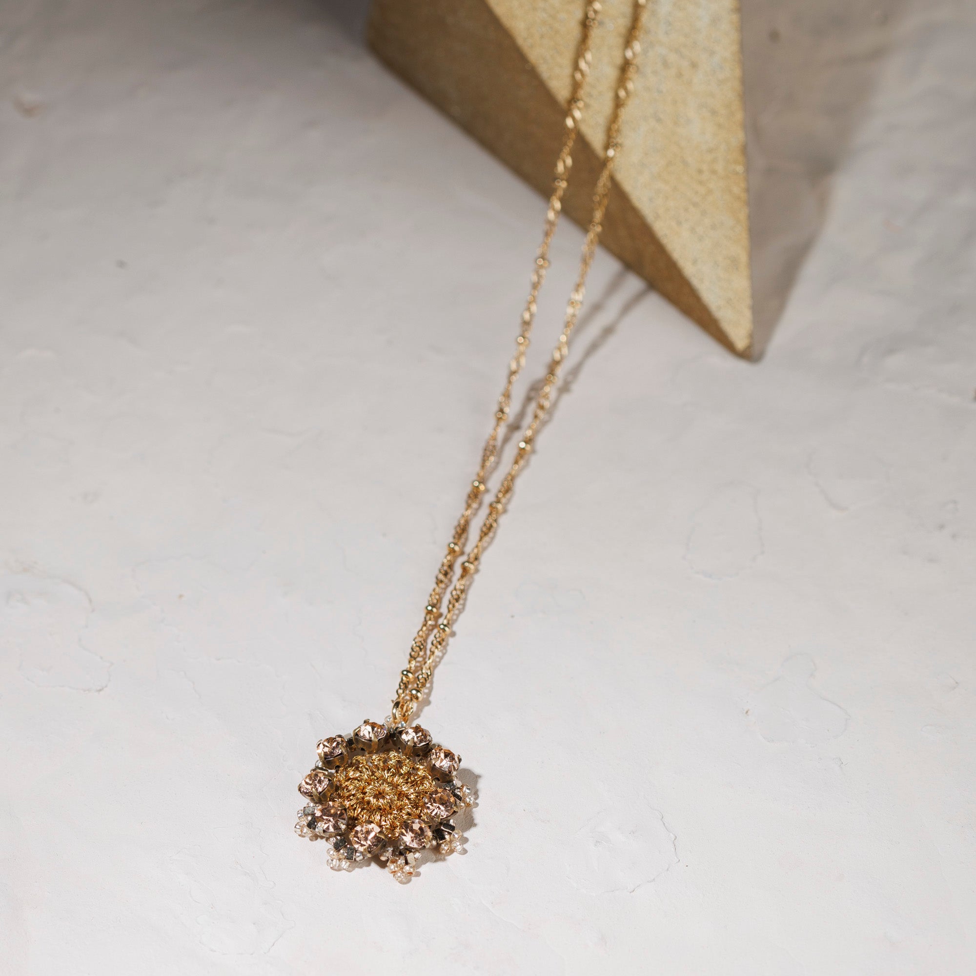 POESIA yellow gold necklace