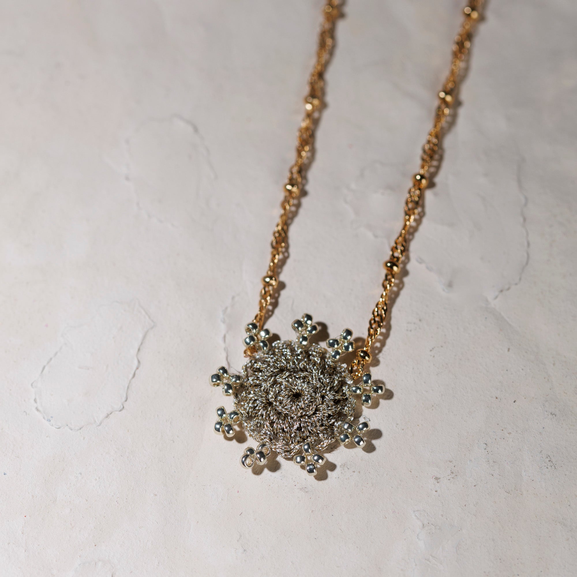 MAGIA white gold necklace