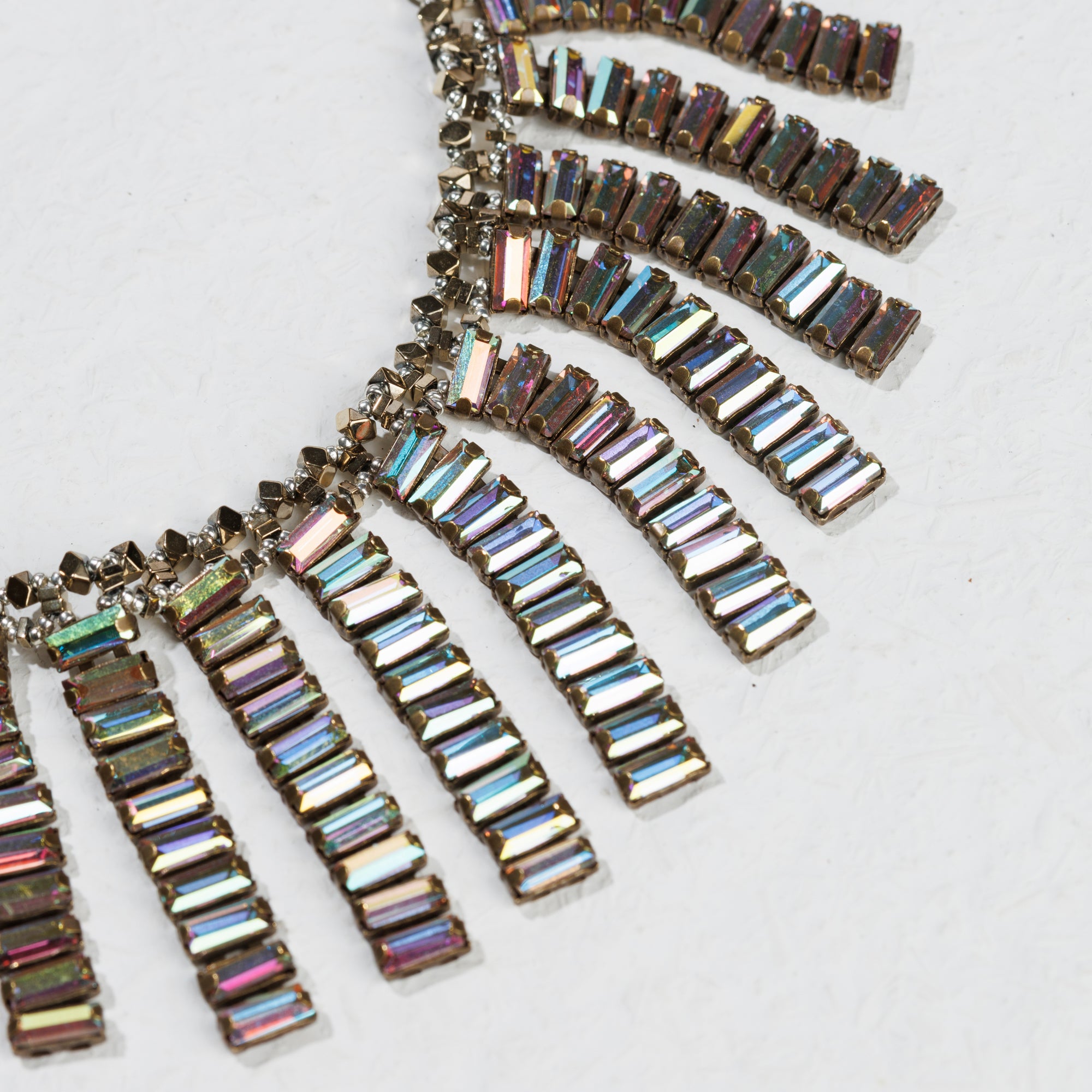 Medusa northern lights necklace