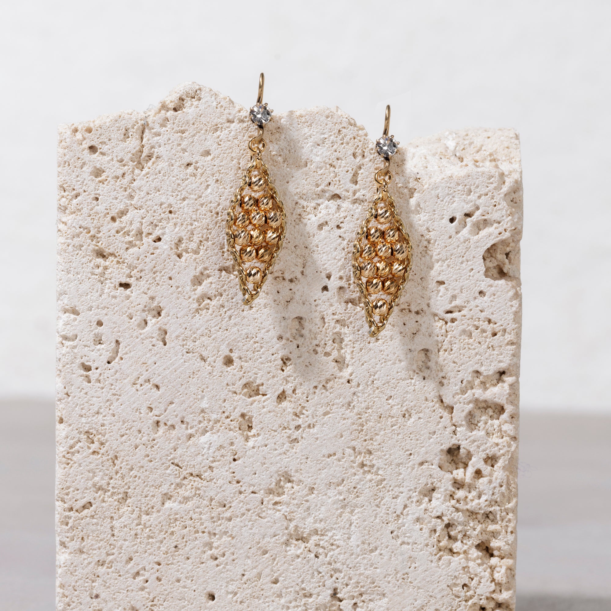 PETALO gold earrings