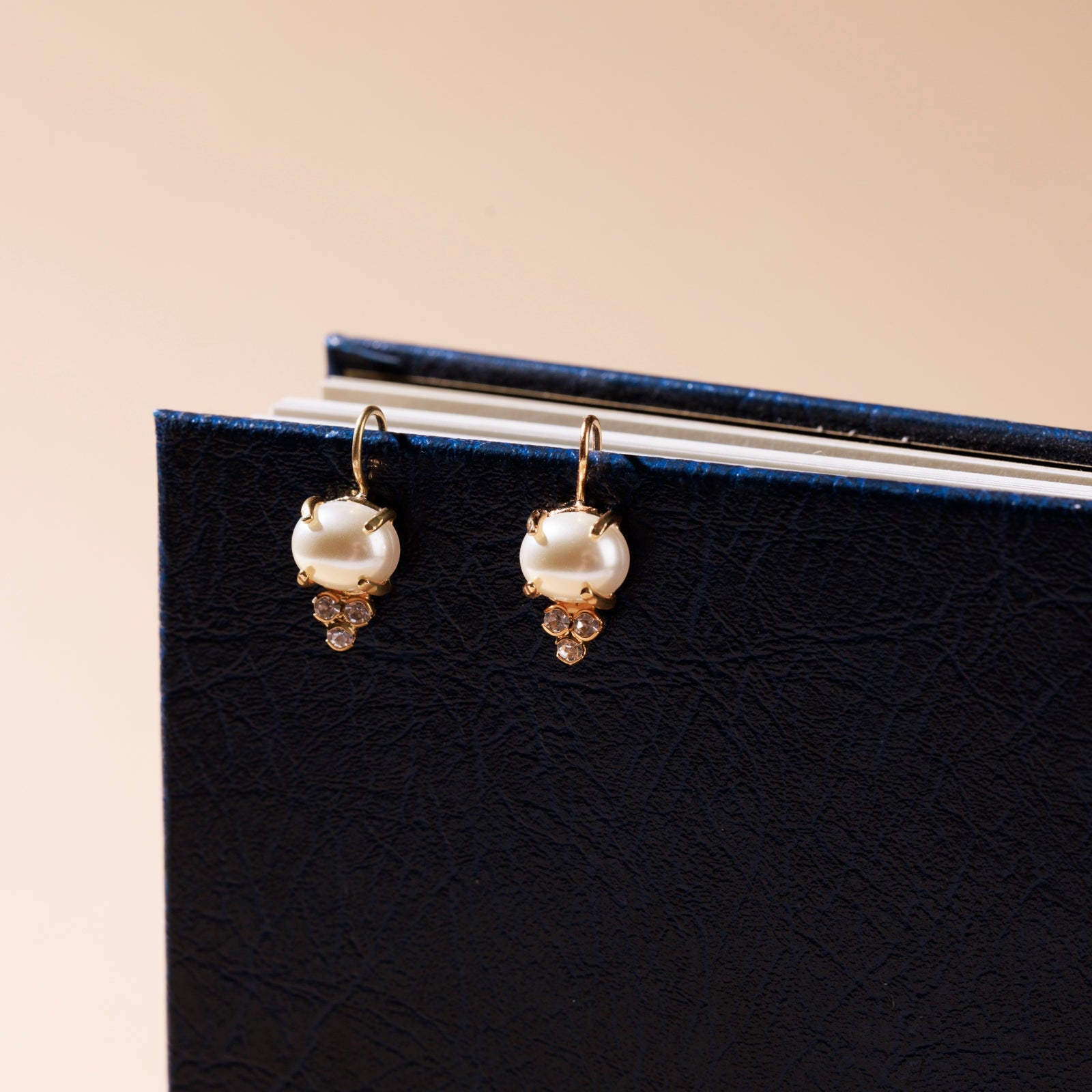 MALVA pearl earrings