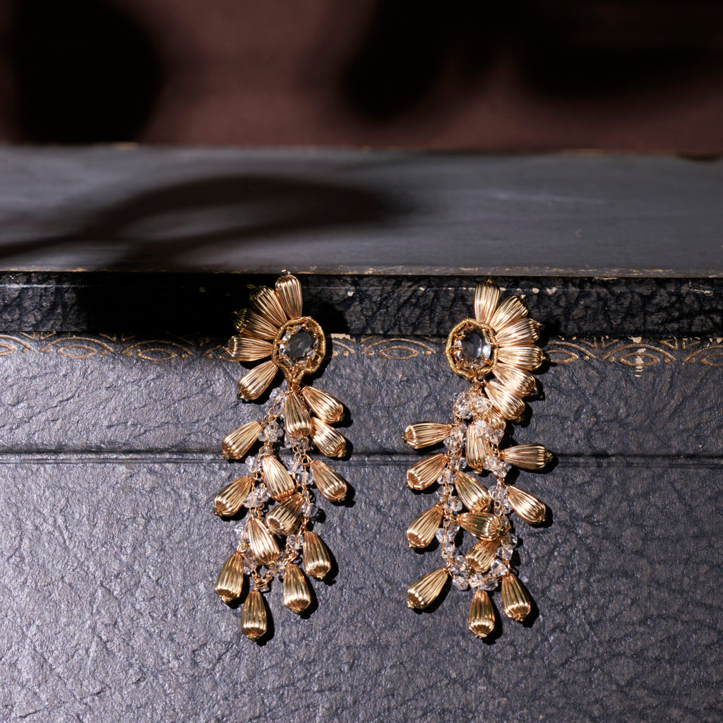 VESNA gold earrings
