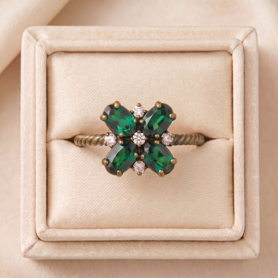 AGAPANTO anello SMERALDO
