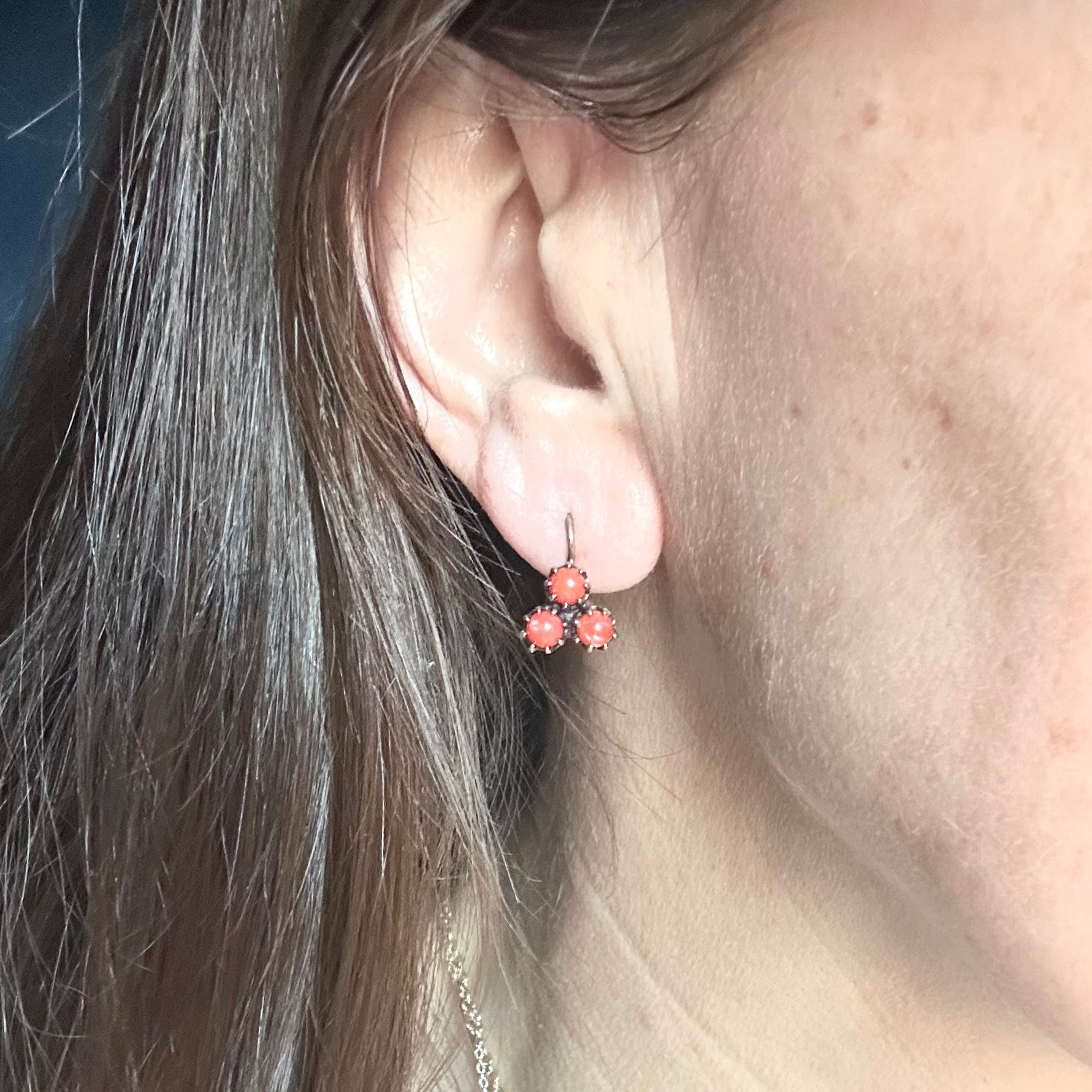 LAME' orecchini corallo