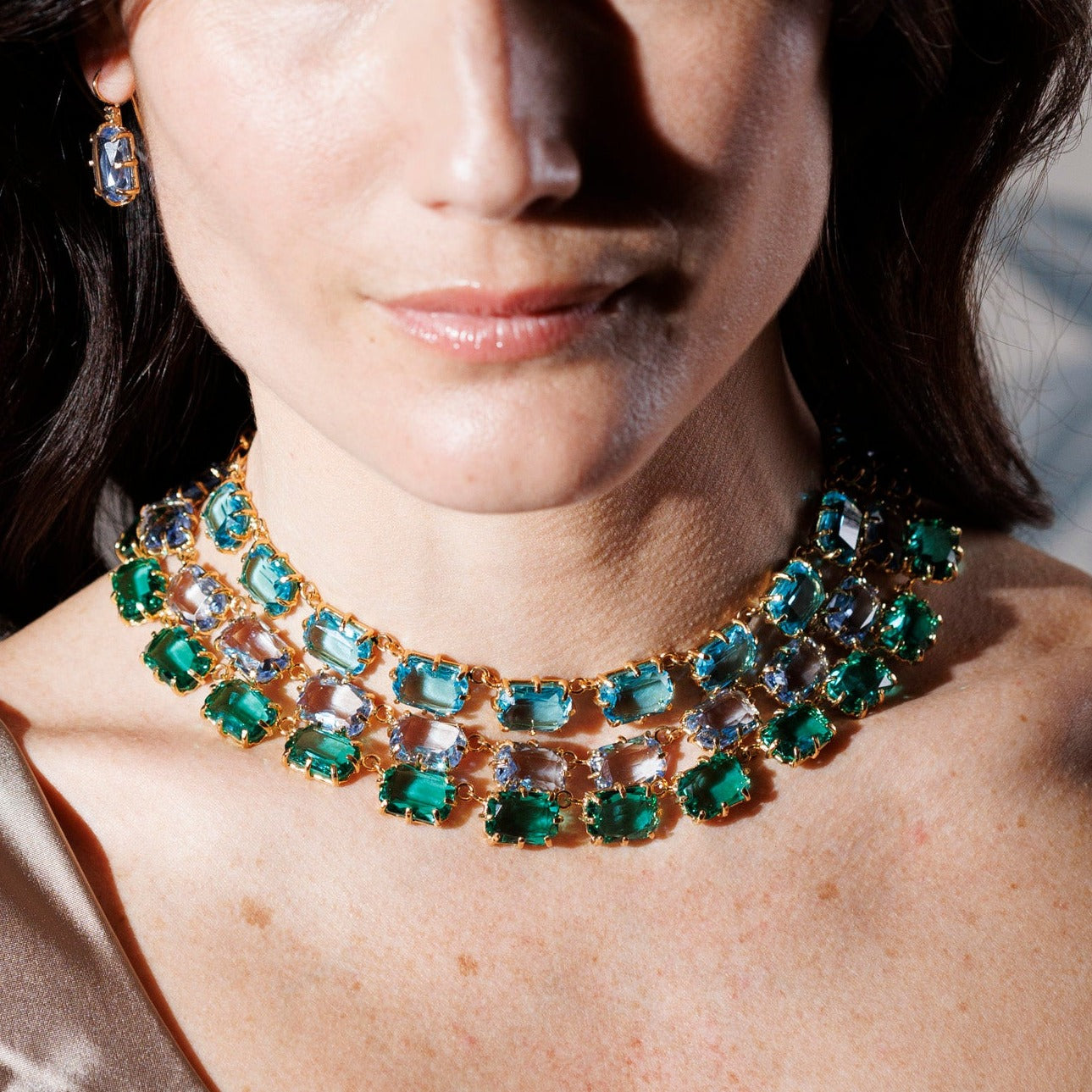 SAVINA oil necklace