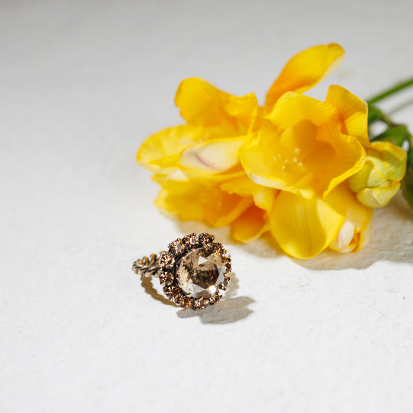 ABSINTHE hydrangea and amber adjustable ring