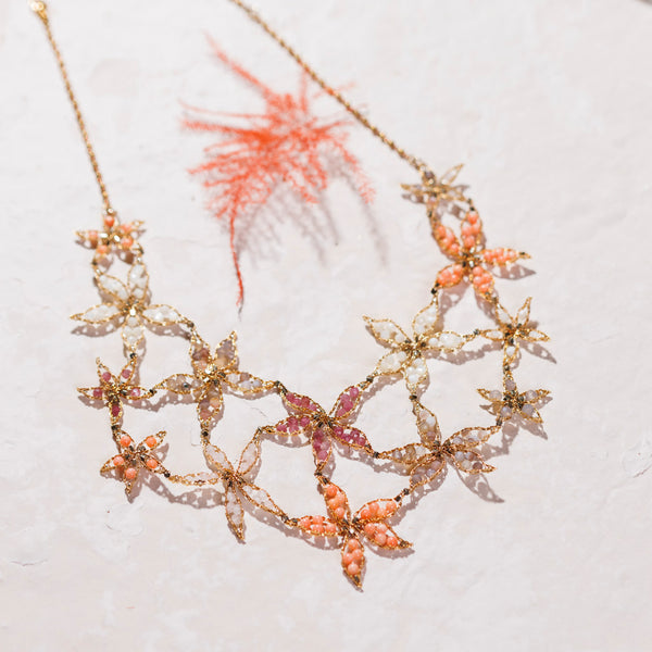 ORCHIDEA coral necklace