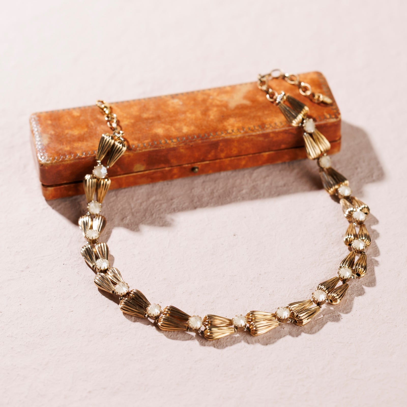 OMBRA Cream Necklace