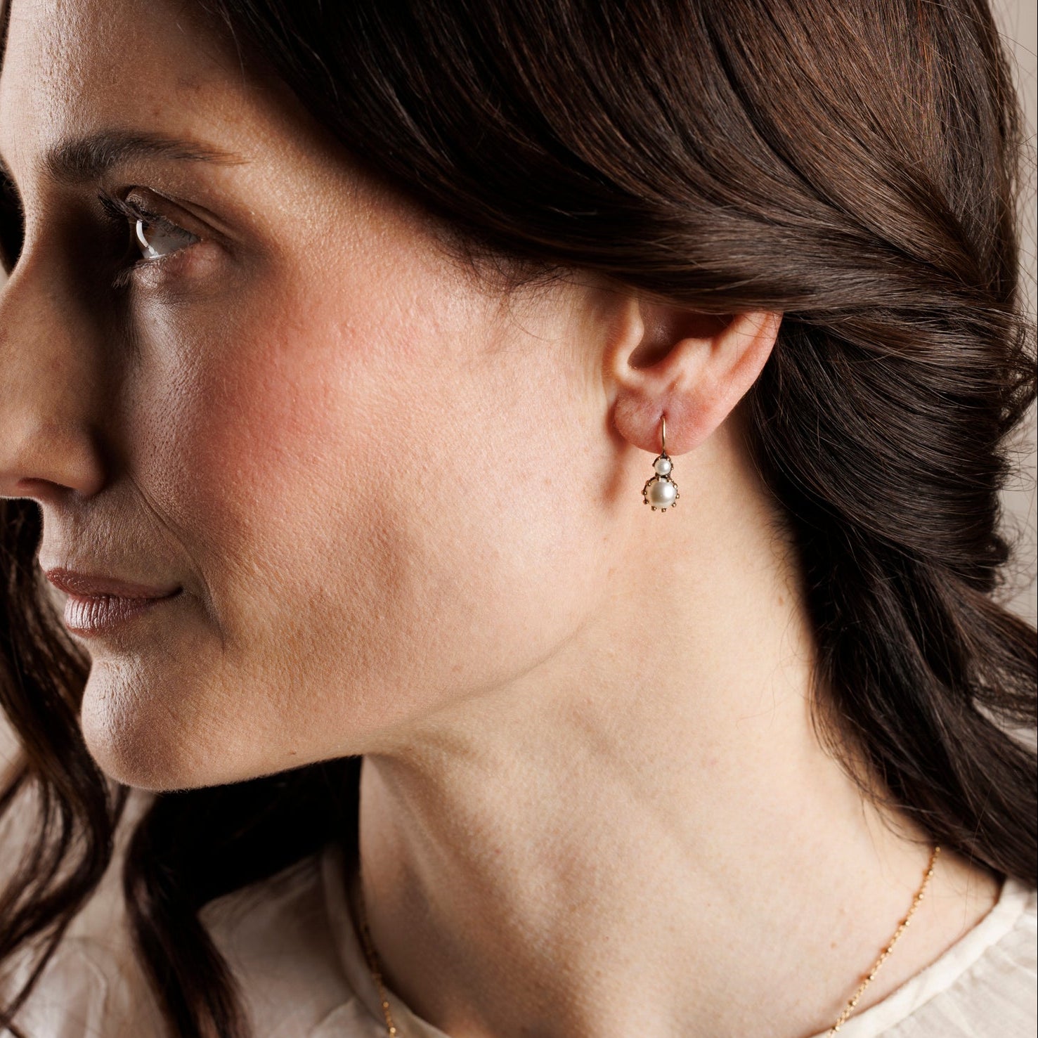 SATIN Pearl Earrings