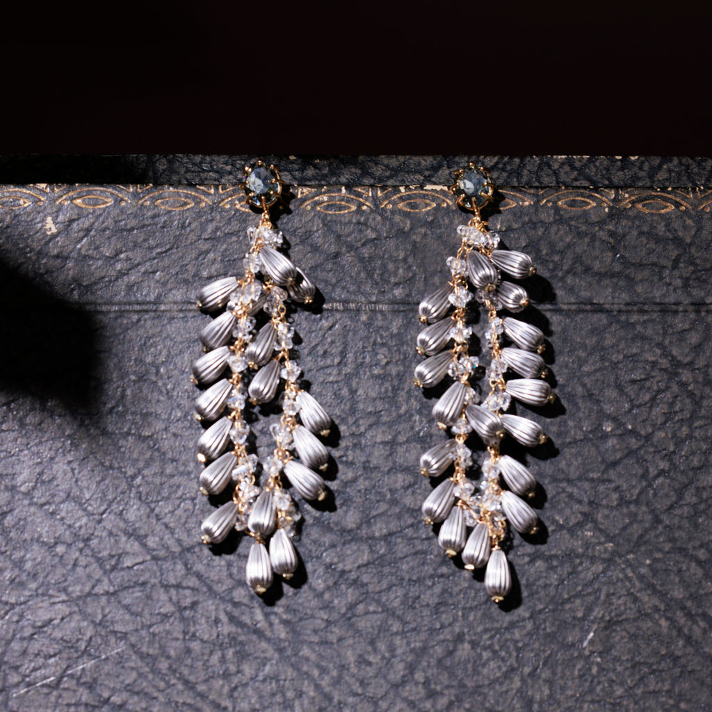 MELISSA ruthenium earrings